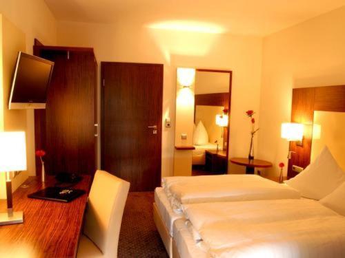 Hotel Sterkel Roedermark Ngoại thất bức ảnh